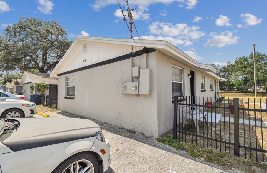 More Photos Of 4507-4517 E Giddens Ave, Tampa Multifamily For Sale
