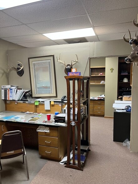 More Photos Of 805 N Wise Dr, Sumter Specialty For Lease