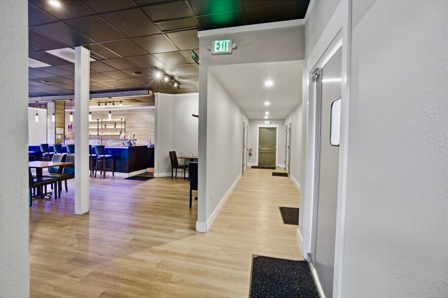 More Photos Of 4405-4435 Liberty Rd S, Salem Restaurant For Lease