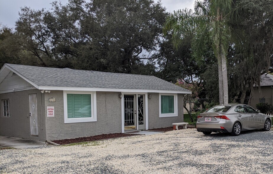More Photos Of 8232 Massachusetts Ave, New Port Richey Coworking Space