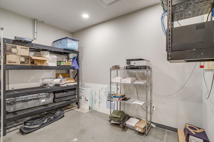 More Photos Of 1510 Markum Ranch Rd, Fort Worth Warehouse For Lease