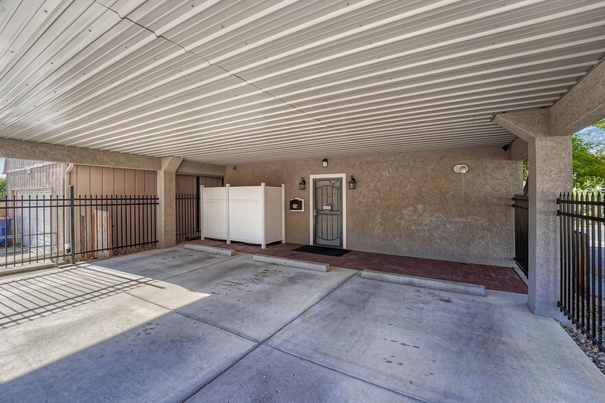 More Photos Of 2532 W Colorado Ave, Colorado Springs Storefront Retail Office For Sale