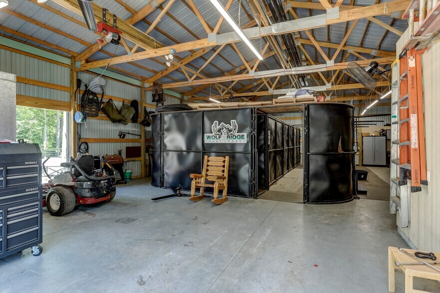 More Photos Of 1286 Gray Fox Ct, Howell Flex For Sale