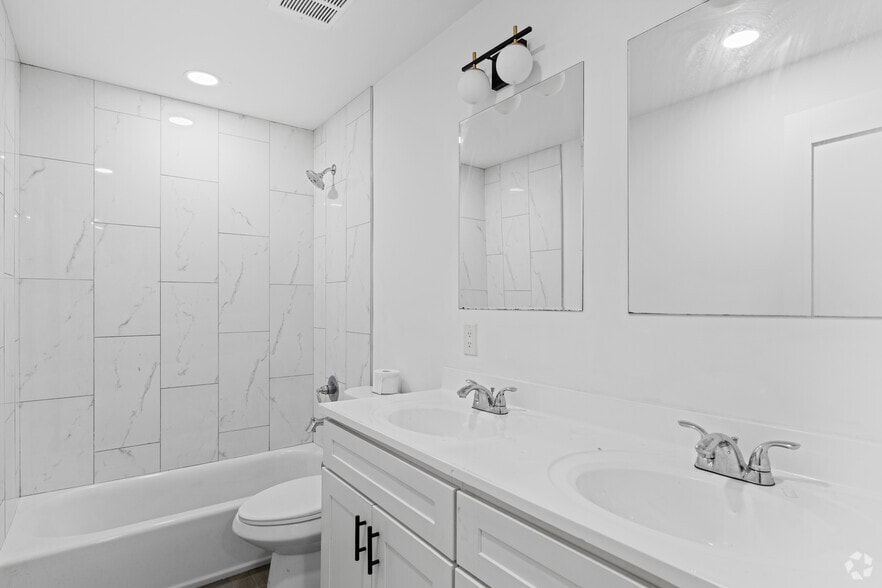 More Photos Of 3601 14th St NW, Washington Apartments For Sale