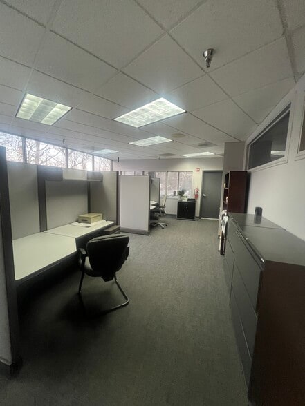 More Photos Of 9410 Annapolis Rd, Lanham Medical For Lease