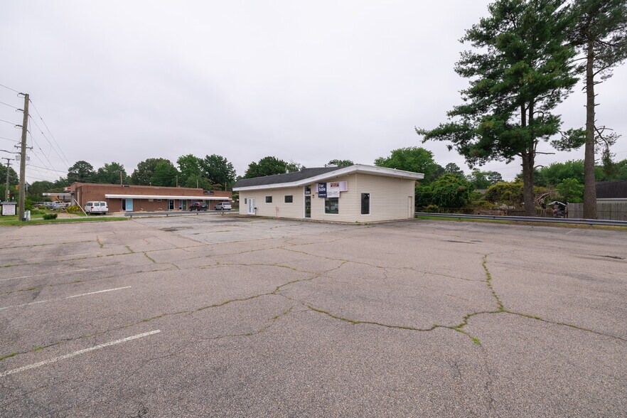 More Photos Of 2311 Hungary Rd, Richmond Freestanding For Sale