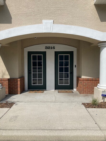 More Photos Of 3216 Cove Bend Dr, Lutz Medical For Lease