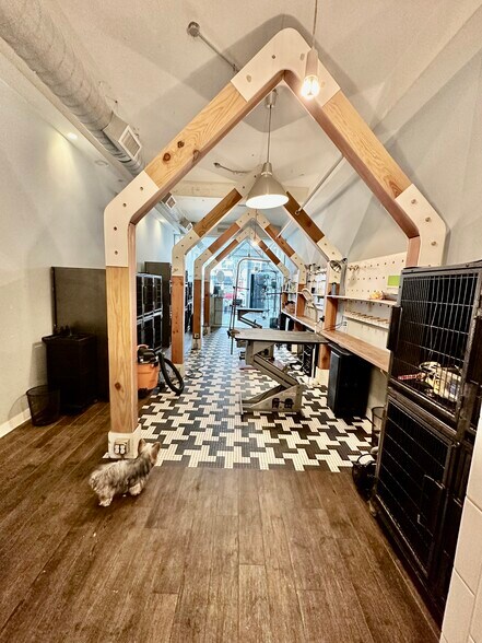 More Photos Of 235-239 Sound Beach Ave, Old Greenwich Freestanding For Lease