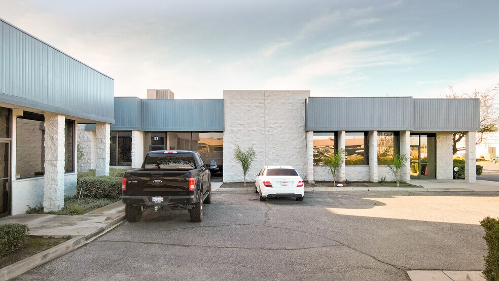 More Photos Of 521 State Pl, Escondido Warehouse For Sale