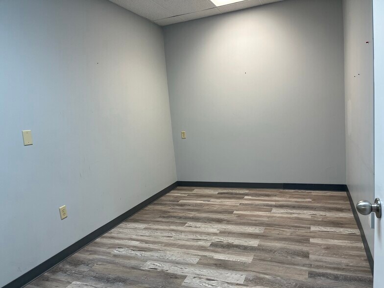 More Photos Of 1020 Mason Ave, Daytona Beach Medical For Lease