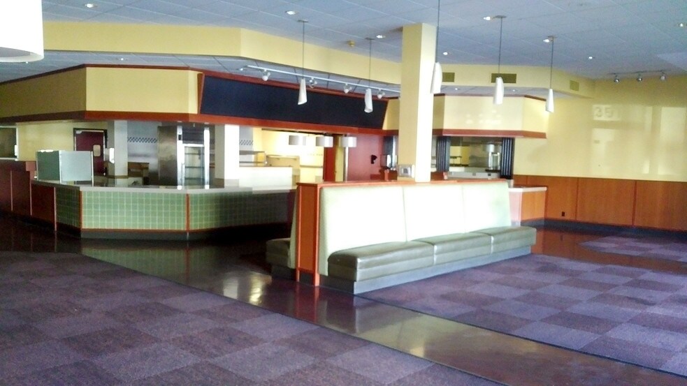 More Photos Of 1351-1357 Lincoln Ave, San Jose Storefront For Lease