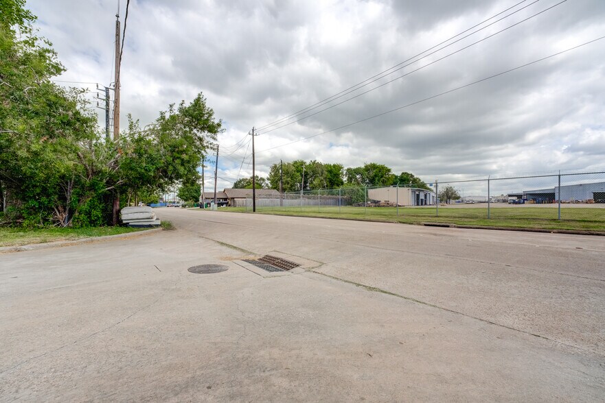 More Photos Of 0 Schury Ln, Houston Land For Sale