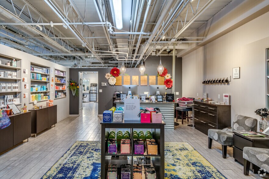 More Photos Of 14525 Hwy 7, Minnetonka Medical For Lease