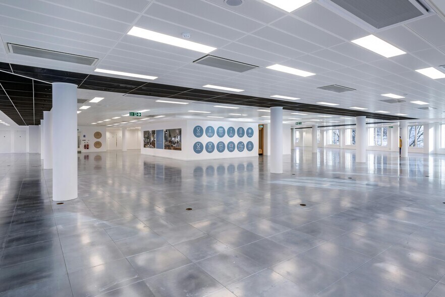 More Photos Of 1 Kingsway, London Office For Lease