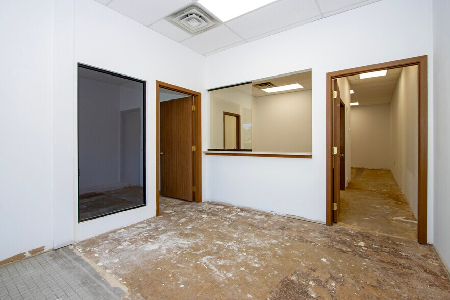 More Photos Of 2627-2661 Cleveland Rd, Wooster Freestanding For Lease