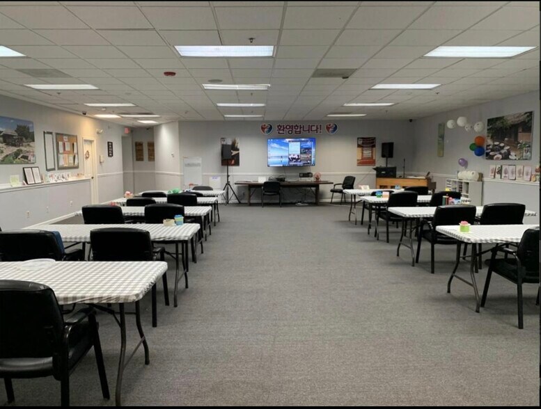 More Photos Of , Philadelphia Unknown For Sale