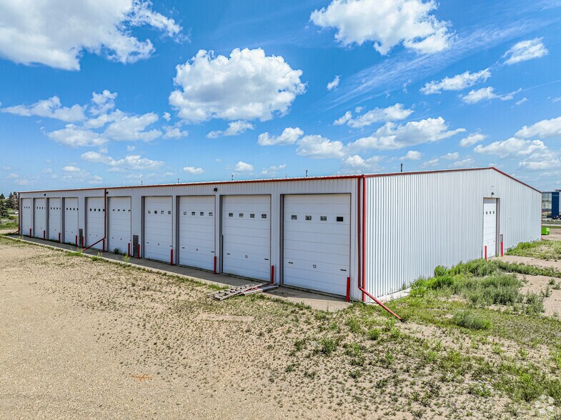 More Photos Of 9938 279 St, Parkland County Warehouse For Lease