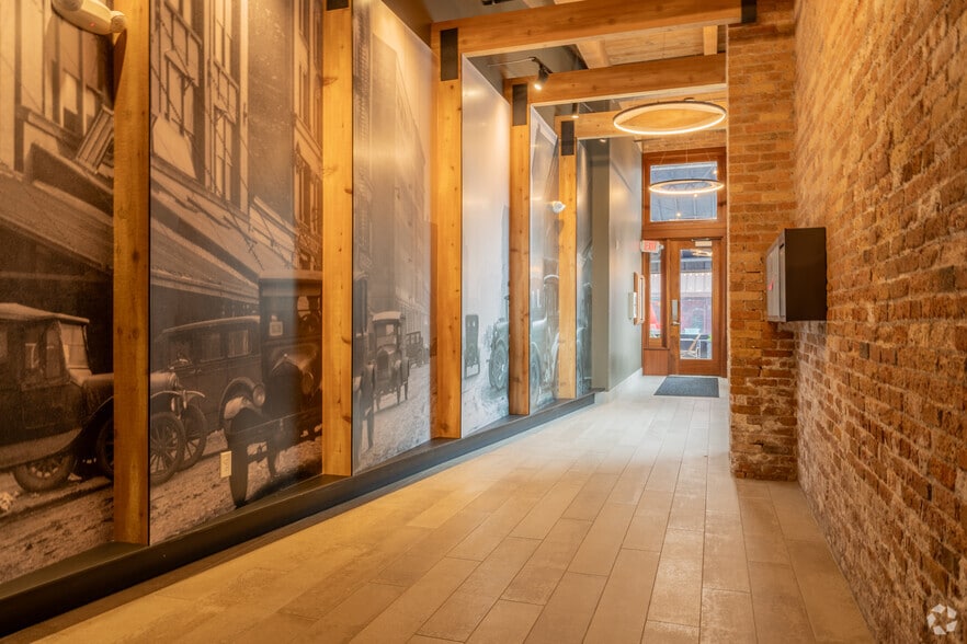 More Photos Of 322 N Broadway, Milwaukee Loft Creative Space For Lease