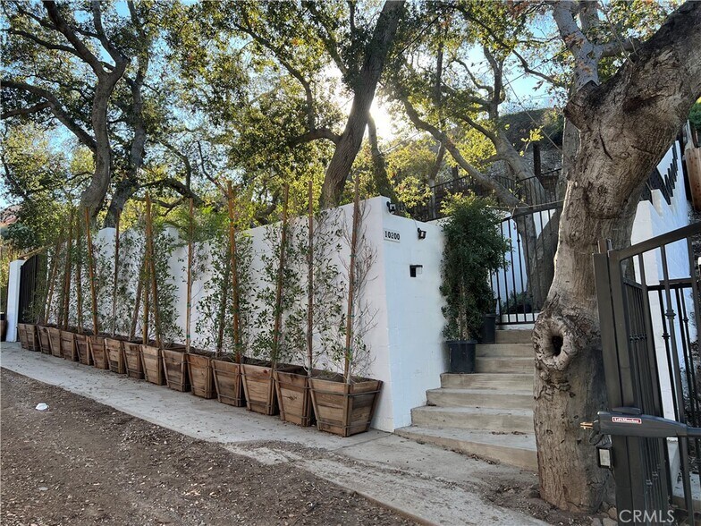 More Photos Of 10200 Willow Springs Lane, Sunland Land For Sale
