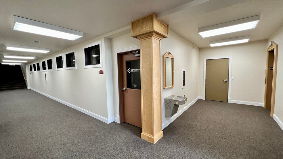 More Photos Of 117 N Mitchell St, Cadillac Medical For Lease