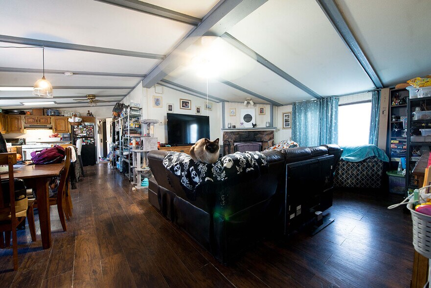 More Photos Of 292-304 Wade Rd, Liberty Apartments For Sale