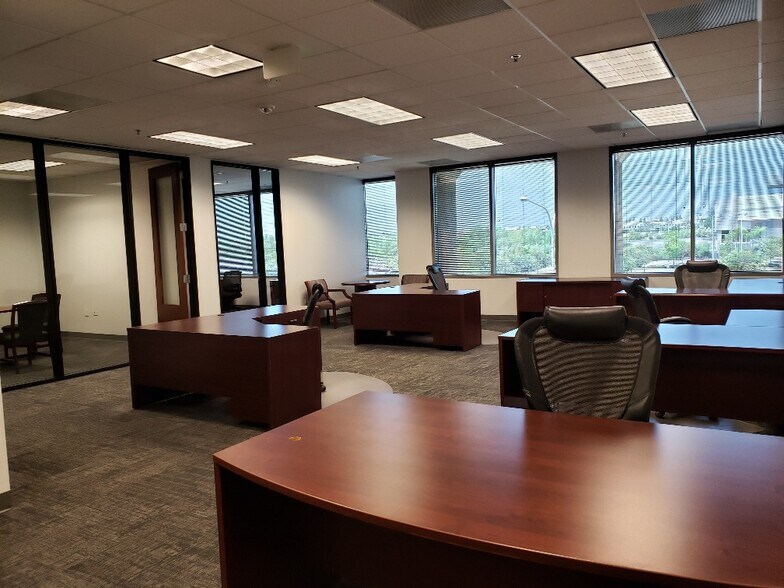 More Photos Of 4200 Concours, Ontario Office For Lease