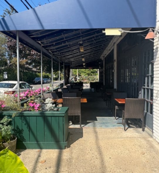 More Photos Of 216 Sea Cliff Ave, Sea Cliff General Retail For Sale