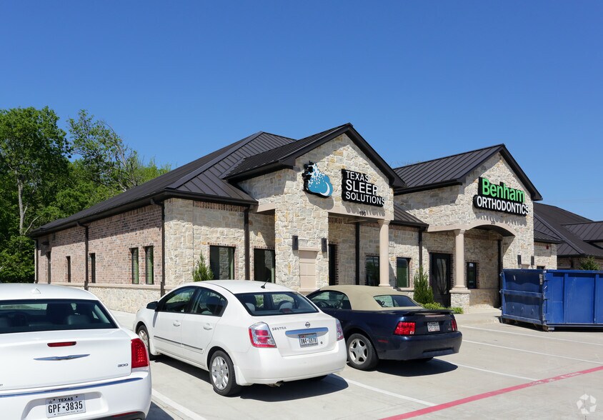 More Photos Of 5341 W University Dr, McKinney Medical For Lease
