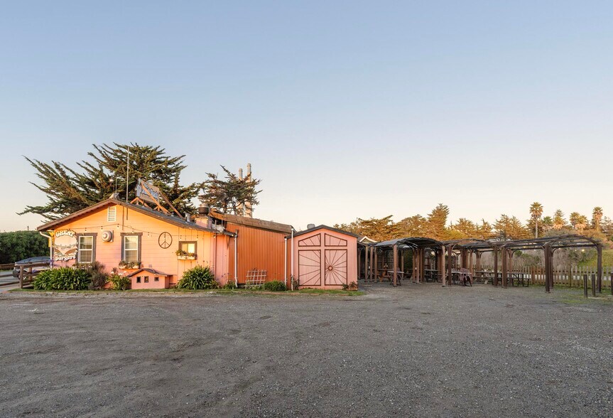 More Photos Of 7921 Moss Landing Rd, Moss Landing Restaurant For Sale