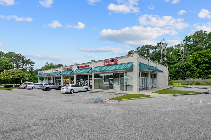 More Photos Of 590 Cedar Creek Rd, Fayetteville Unknown For Lease