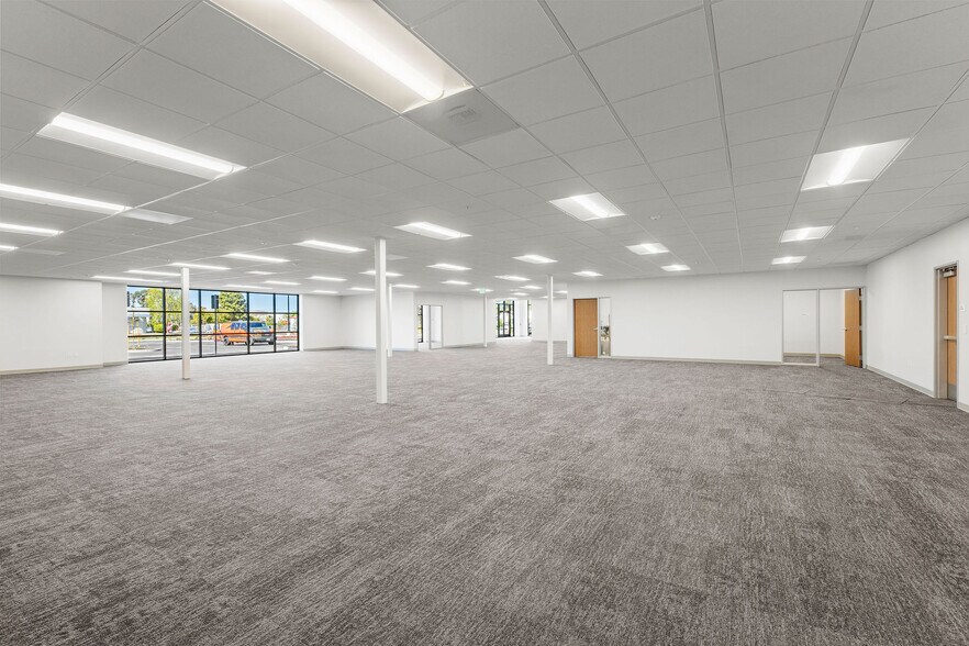 More Photos Of 49000 Milmont Dr, Fremont Manufacturing For Lease