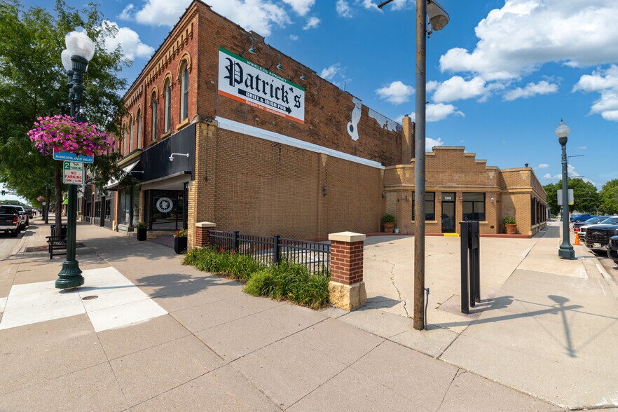 More Photos Of 200 S Minnesota Ave, Saint Peter Office For Sale