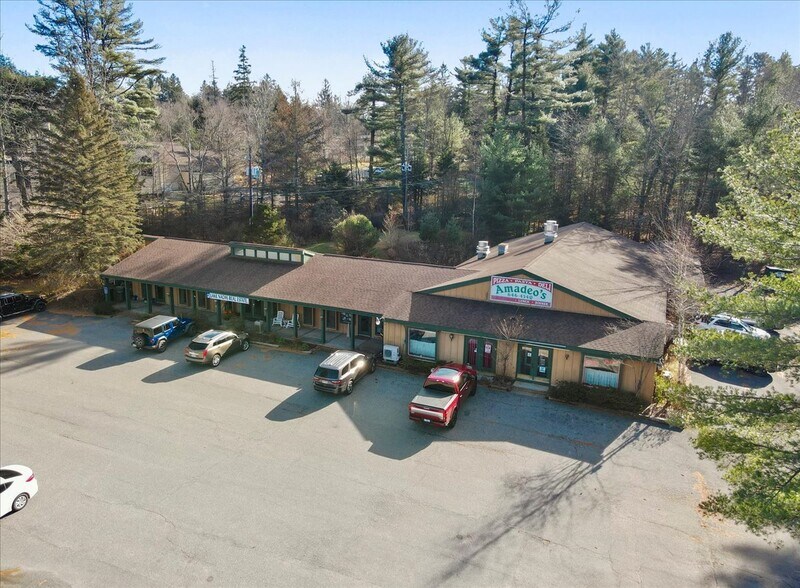 More Photos Of 1904 PA-940, Pocono Pines General Retail For Sale