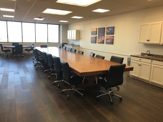 More Photos Of 4245 Kemp Blvd, Wichita Falls Office For Lease