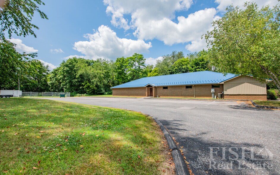 More Photos Of 7129 Nittany Valley Dr, Mill Hall Office For Lease