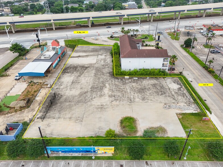 More Photos Of 200 6th St, Kemah Land For Sale