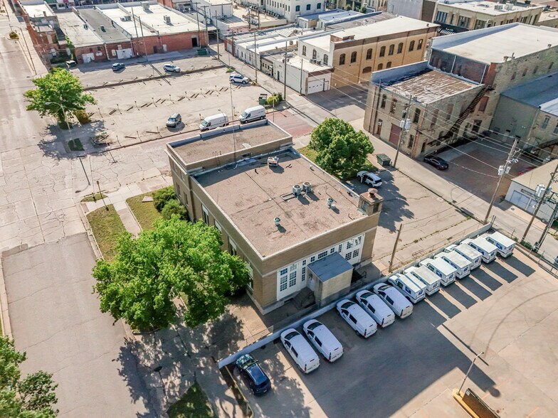 More Photos Of 920 Millington St, Winfield Storefront Retail Office For Sale