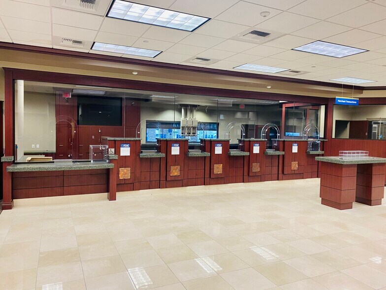 More Photos Of 9305 S Cimarron Rd, Las Vegas Bank For Sale