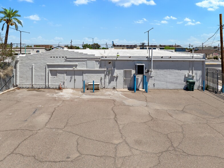 More Photos Of 3820 S Central Ave, Phoenix Warehouse For Sale