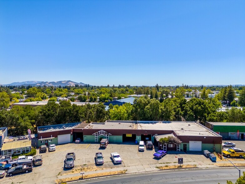 More Photos Of 1700 Piner Rd, Santa Rosa Warehouse For Sale