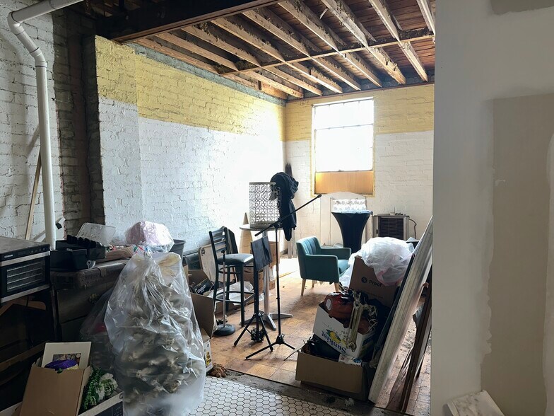 More Photos Of 356-358 3rd St NW, Winter Haven Storefront For Sale