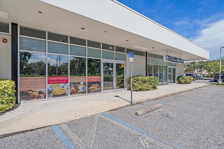 More Photos Of 15 S Beneva Rd, Sarasota Restaurant For Lease