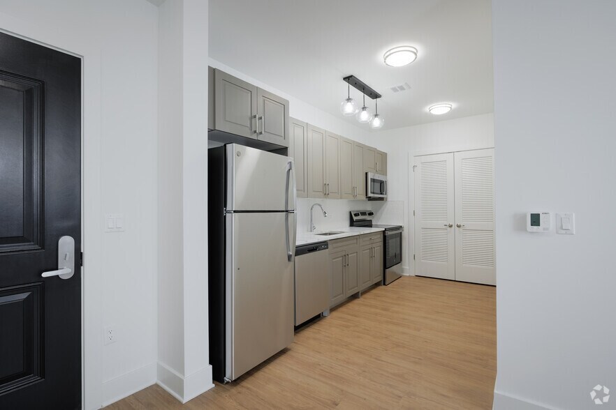More Photos Of 110 Bergen Tpke, Little Ferry Apartments For Lease