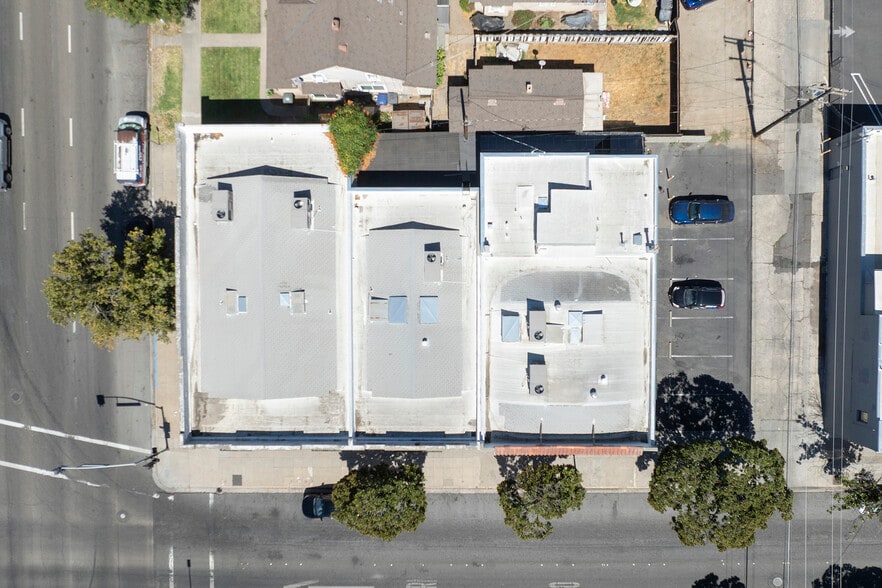 More Photos Of 601-611 H St, Modesto Storefront For Sale