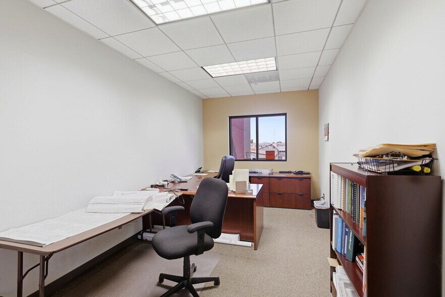 More Photos Of 225 Demeter St, Palo Alto Office Residential For Lease