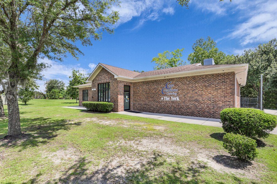 More Photos Of 114 Horizon Park Dr, Savannah Restaurant For Sale