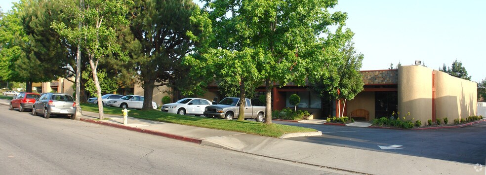 More Photos Of 701 S Myrtle Ave, Monrovia Office For Lease
