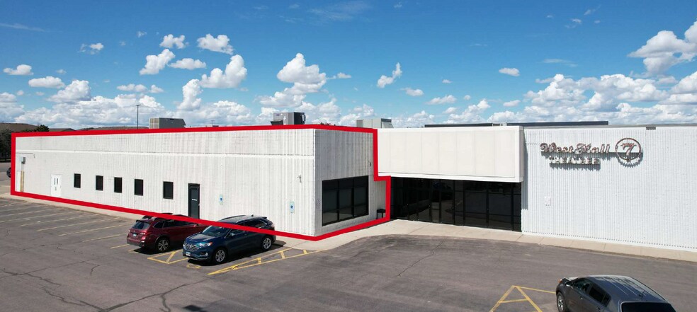 Primary Photo Of 2101-2120 W 41st St, Sioux Falls General Retail For Lease