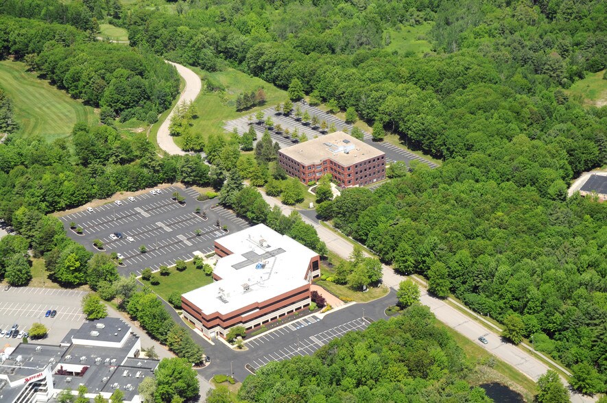 More Photos Of 600 Sable Oaks Dr, South Portland Office For Lease