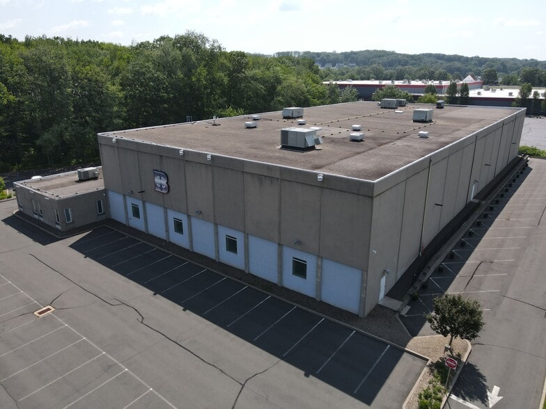 More Photos Of 240 Spring St, Southington Warehouse For Sale